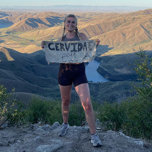 Meet your Posher, Stephanie